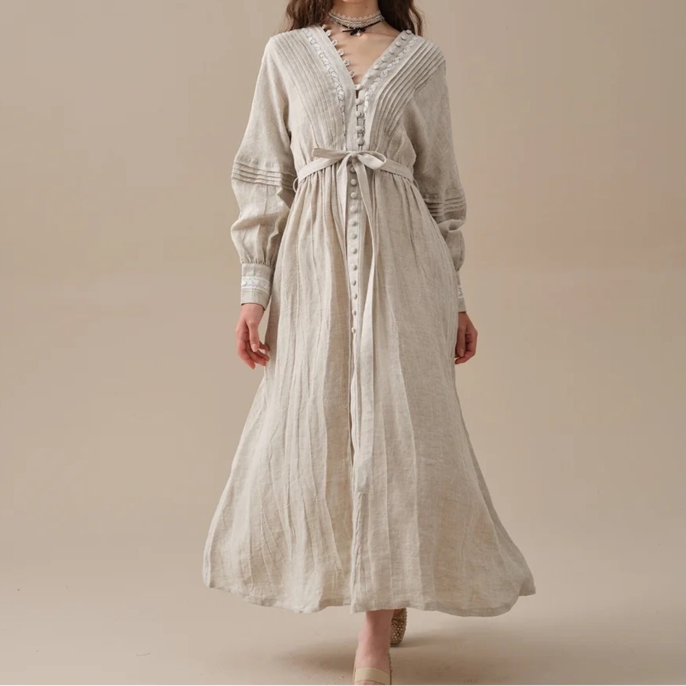 Linennaive Pintucked V- neck linen dress